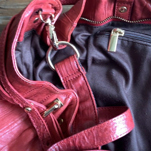 Used Monserrat De Lucca Red Leather Handbag - Picture 9 of 15